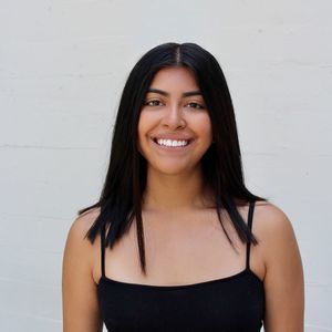 Meet your Posher, Alexis